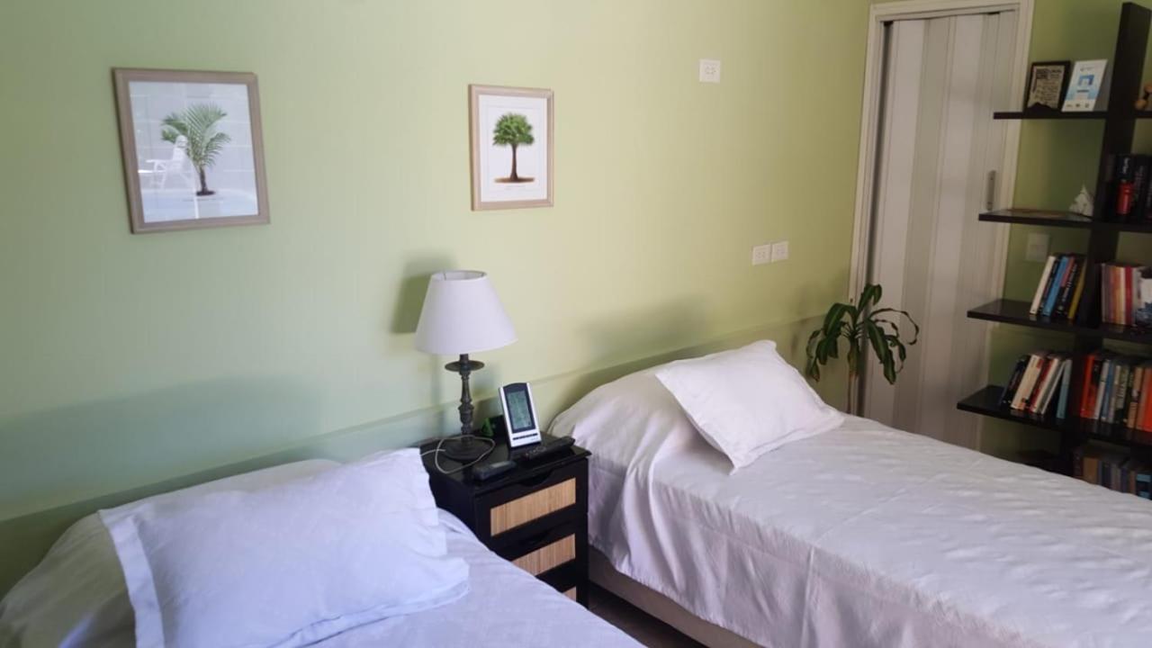 Lo De Lala B&B Con Energia Solar Acassuso Exteriör bild